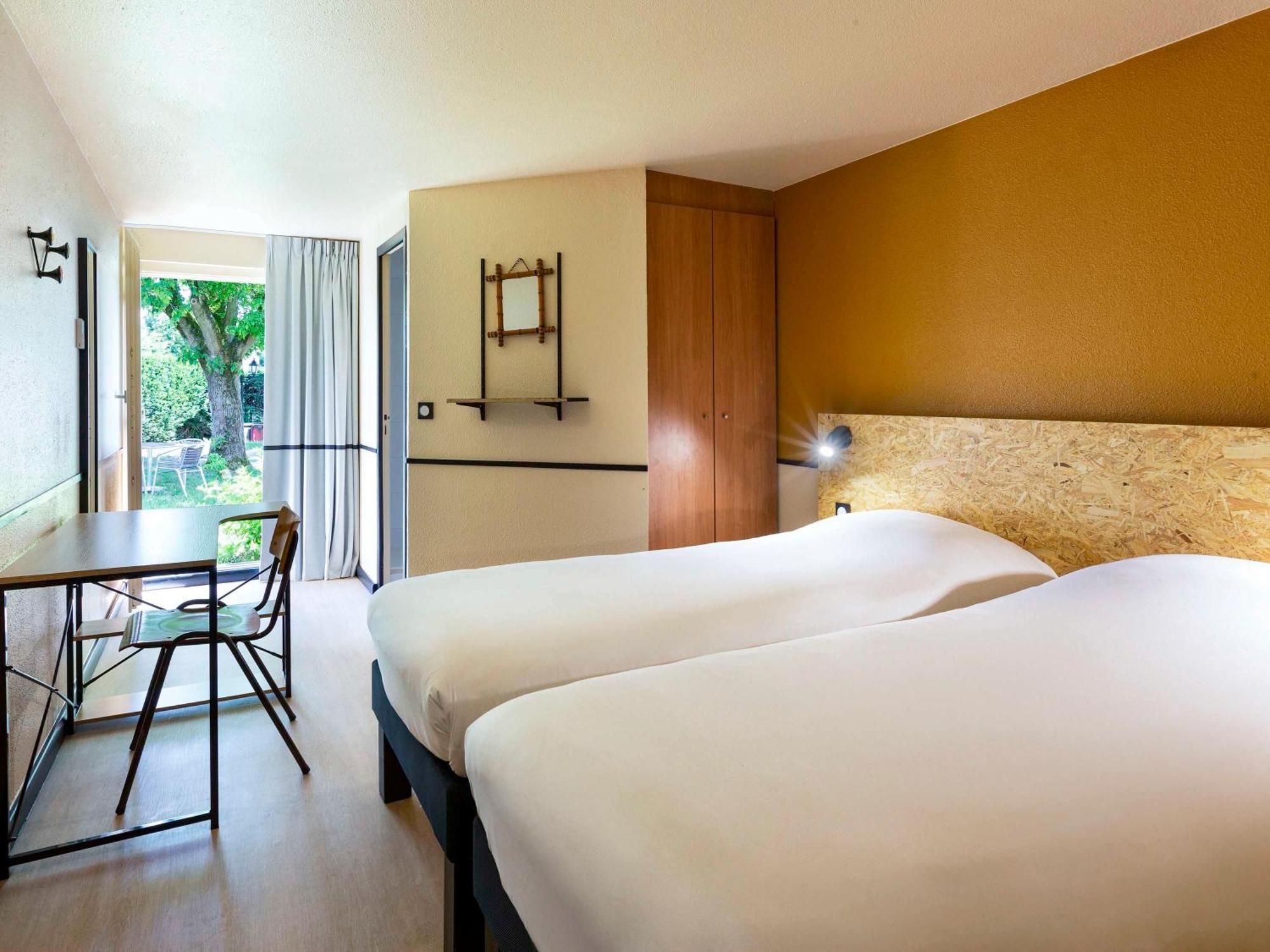 Greet Hotel Villeneuve La Garenne - Renove Kültér fotó