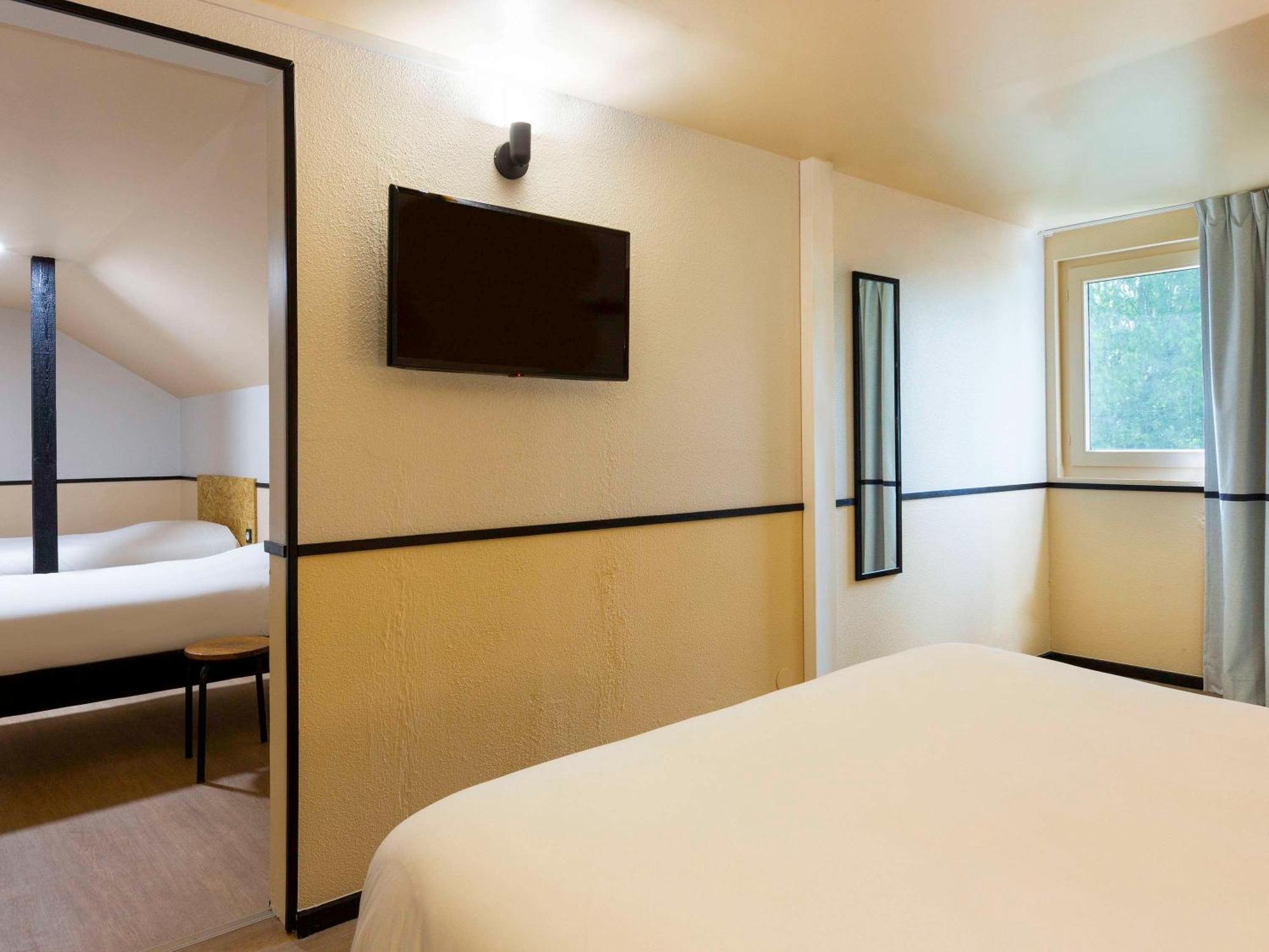 Greet Hotel Villeneuve La Garenne - Renove Kültér fotó