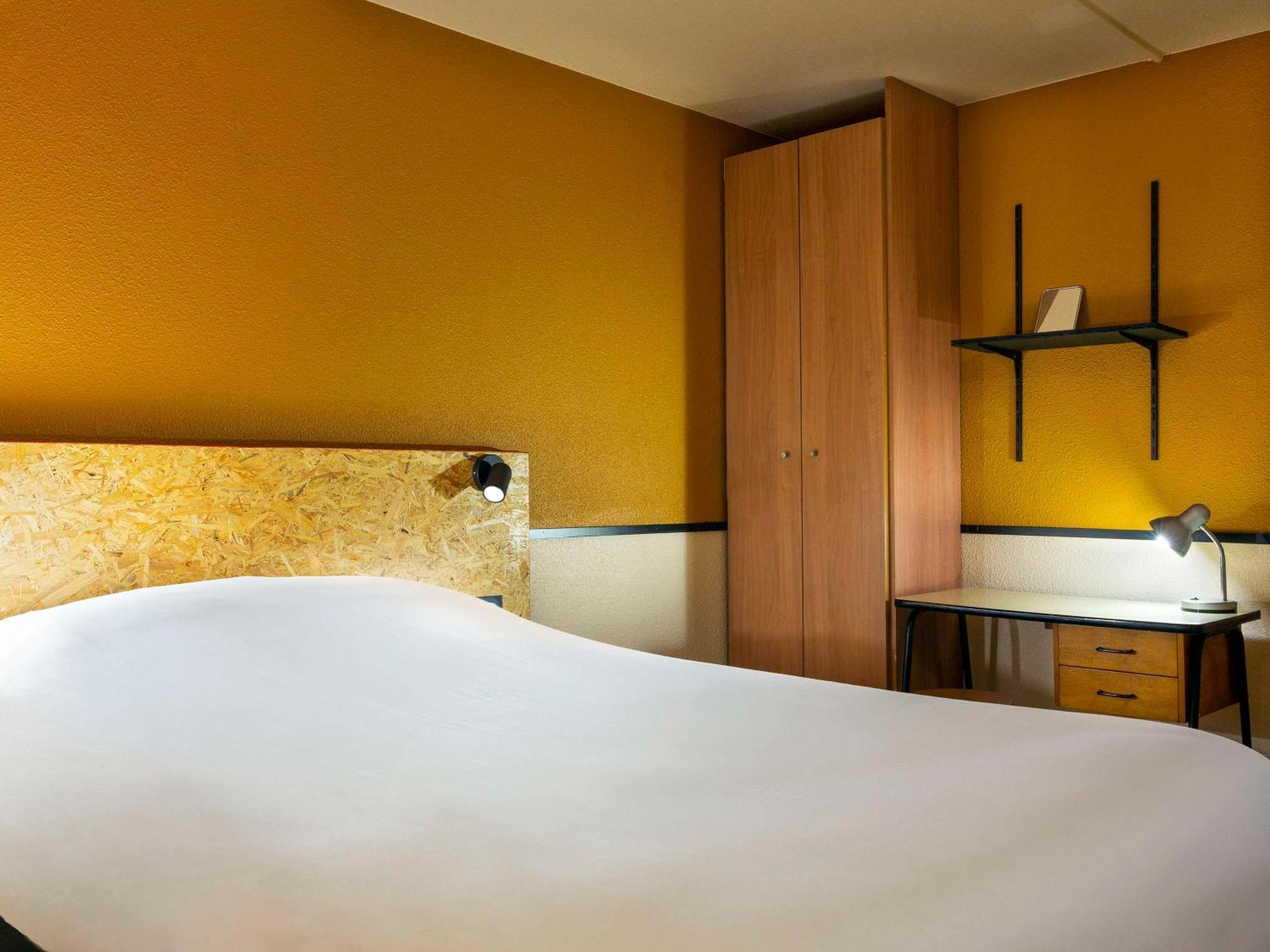 Greet Hotel Villeneuve La Garenne - Renove Kültér fotó