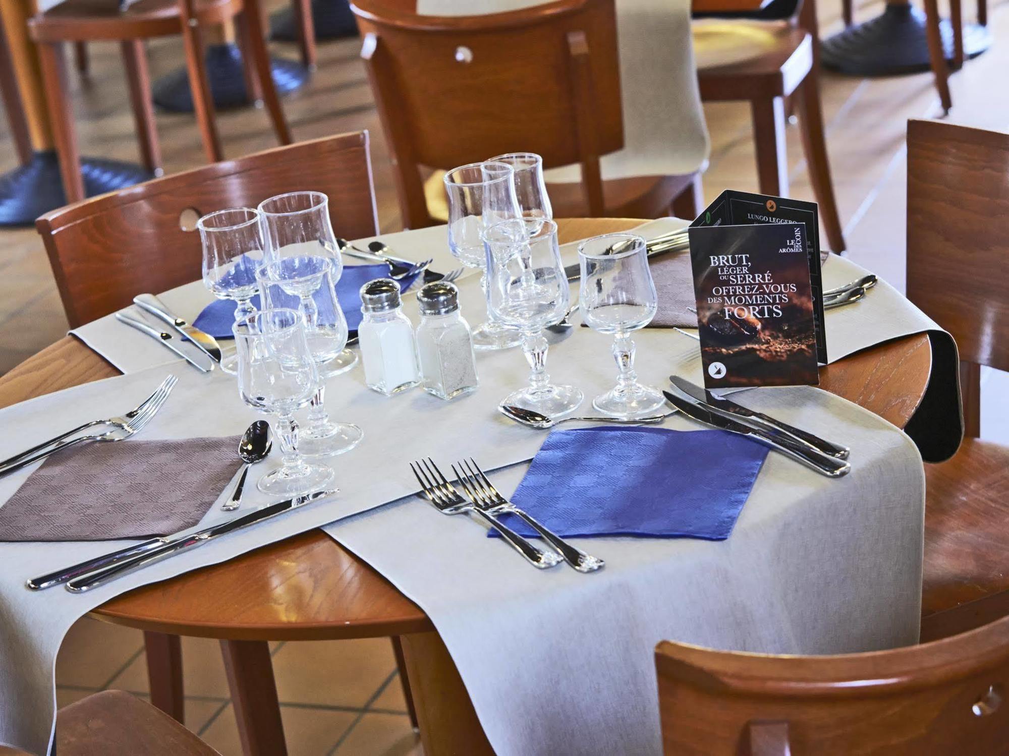 Greet Hotel Villeneuve La Garenne - Renove Kültér fotó